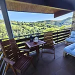 Apartment Geneta Molló